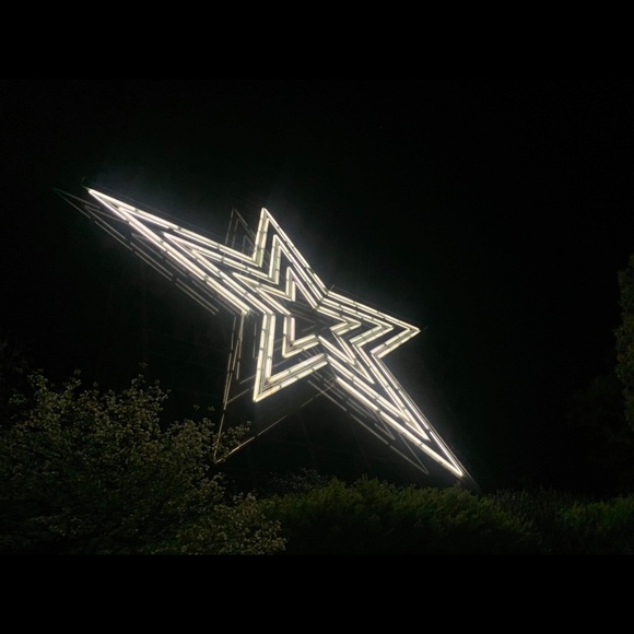 Meet your Posher, Kathy - Picture 1 of 1